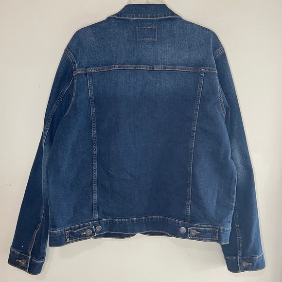 GOODFELLOW & CO Men's Monticello Wash Denim Trucker Jacket, Large - Picture 9 of 10